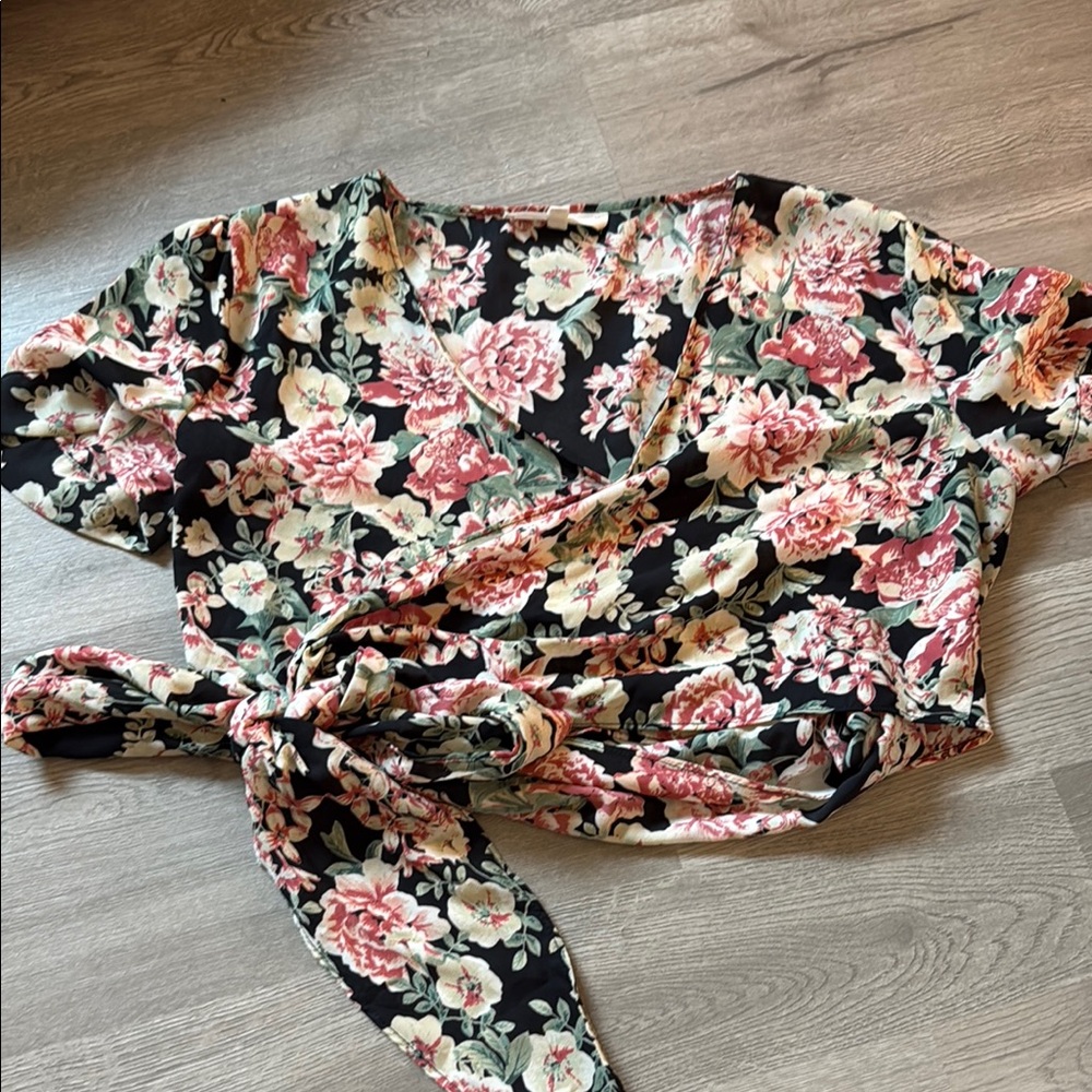 Olivacious Floral Wrap Top - Black and Pink